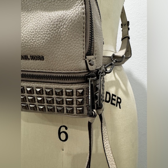 Michael Kors mini studded backpack - Picture 2 of 8